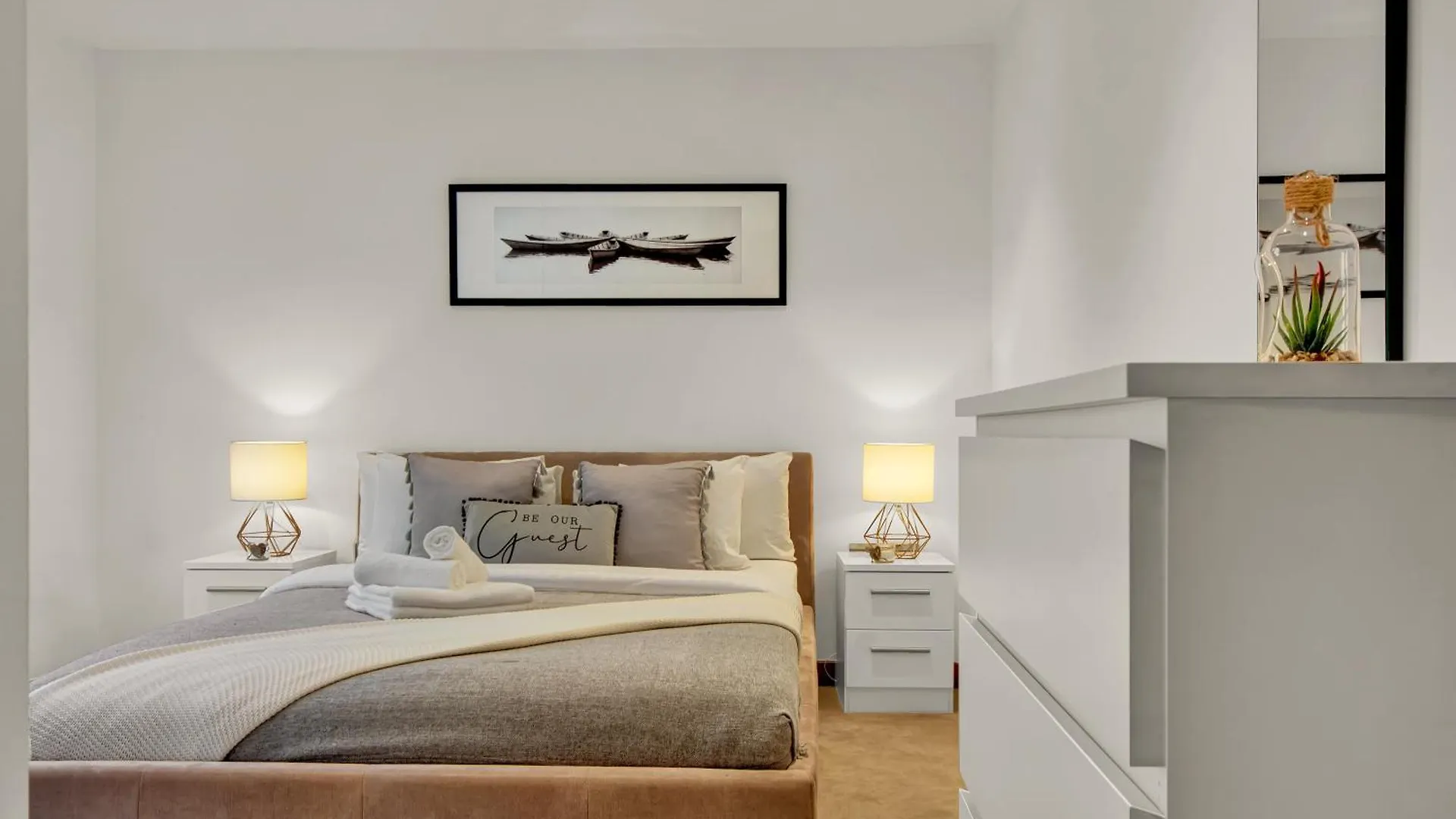 Mysquare Shoreditch Apartment Close To Colombia Road Flower Market London 0*,  United Kingdom