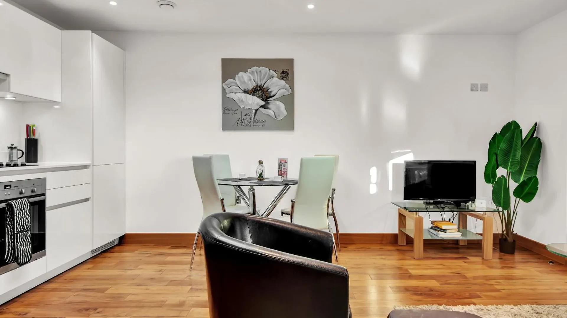 Mysquare Shoreditch Apartment Close To Colombia Road Flower Market London